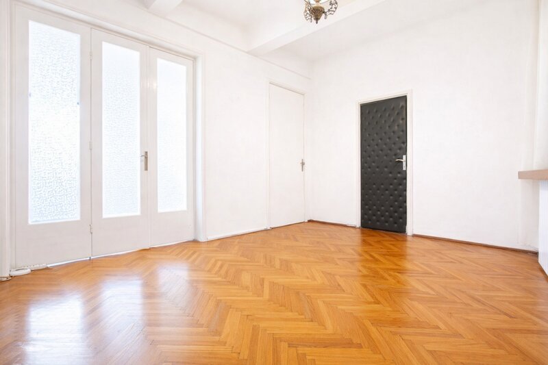 Carol I Apartament elegant cu proportii generoase si potential de redefinire